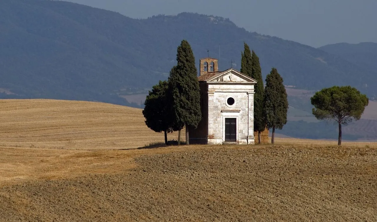 Agriturismo Palazzo Conti - B Пиенца